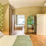 Appartement Downtown Srl - Croce Di Malta Royale