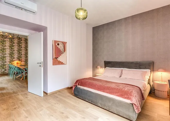 Downtown Srl - Croce Di Malta Royale