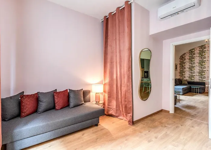 Downtown Srl - Croce Di Malta Royale Apartmán