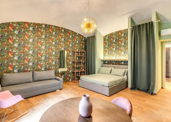 Downtown Srl - Croce Di Malta Royale La Spezia