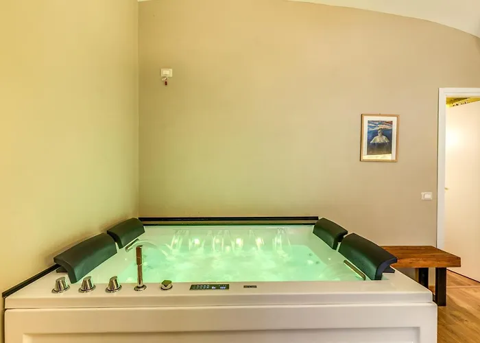 Downtown Srl - Croce Di Malta Royale *